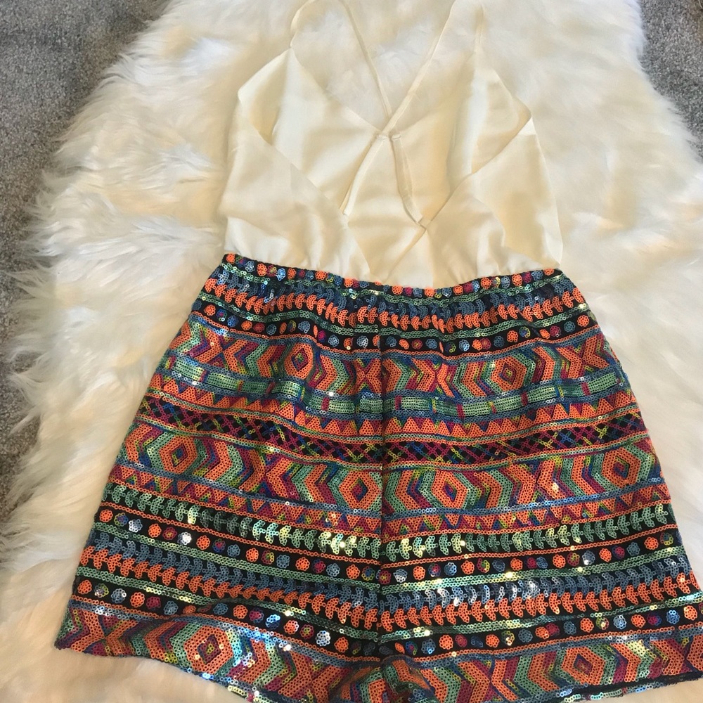 🆕 Multicolor Sequin romper ✨ - Picture 4 of 5
